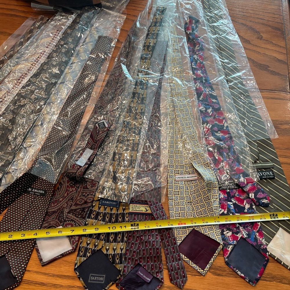 Men's Assorted 100% Silk Ties - Picture 3 of 8